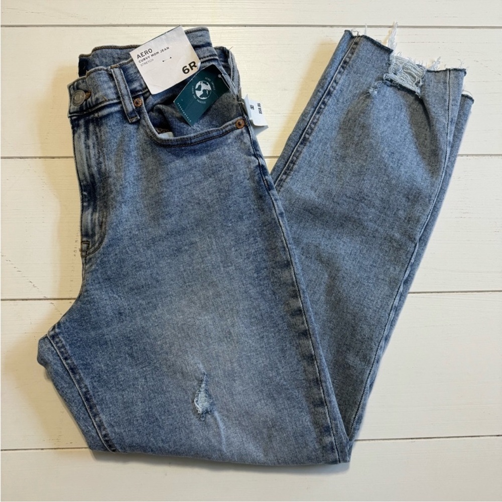 Aeropostal Curvy Mom Jeans
